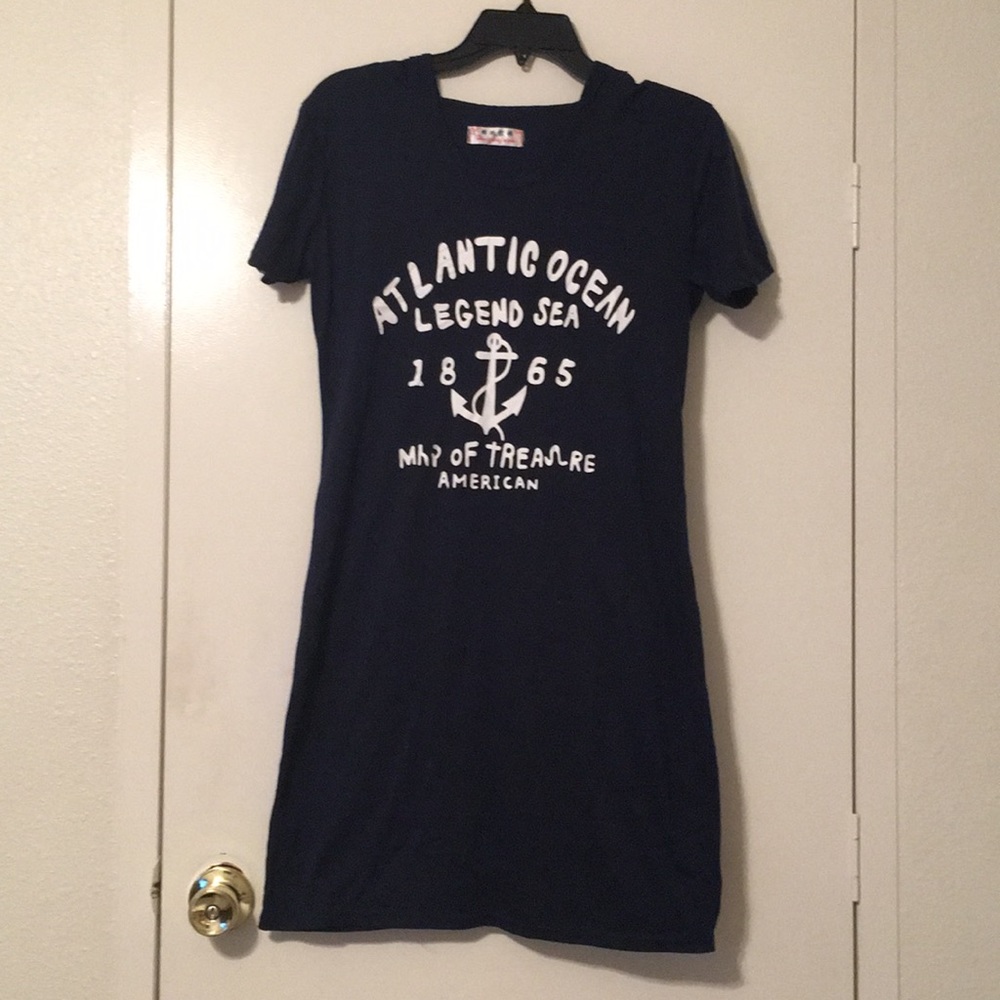 Unknown Brand ! Beautiful blue dress with hoodie